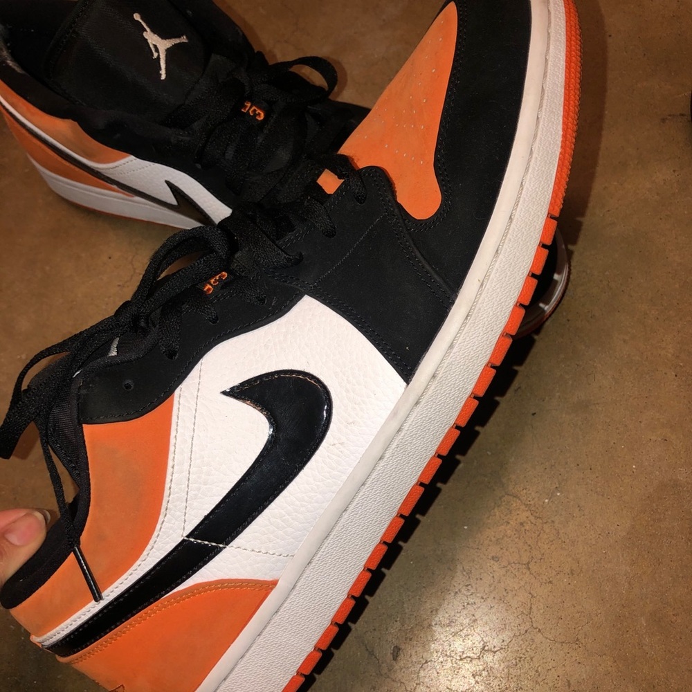 Nike Air Jordan 1 Low Shattered Backboard